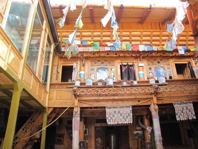 Kersangs Relay Station Hotel Diqing Exterior foto